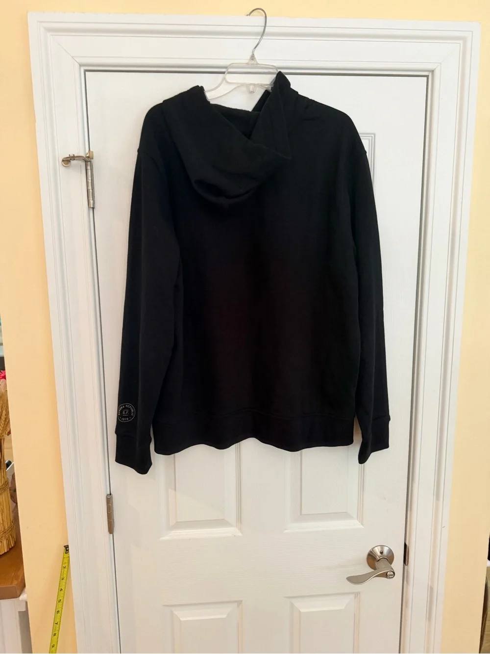 Men's Size Large 